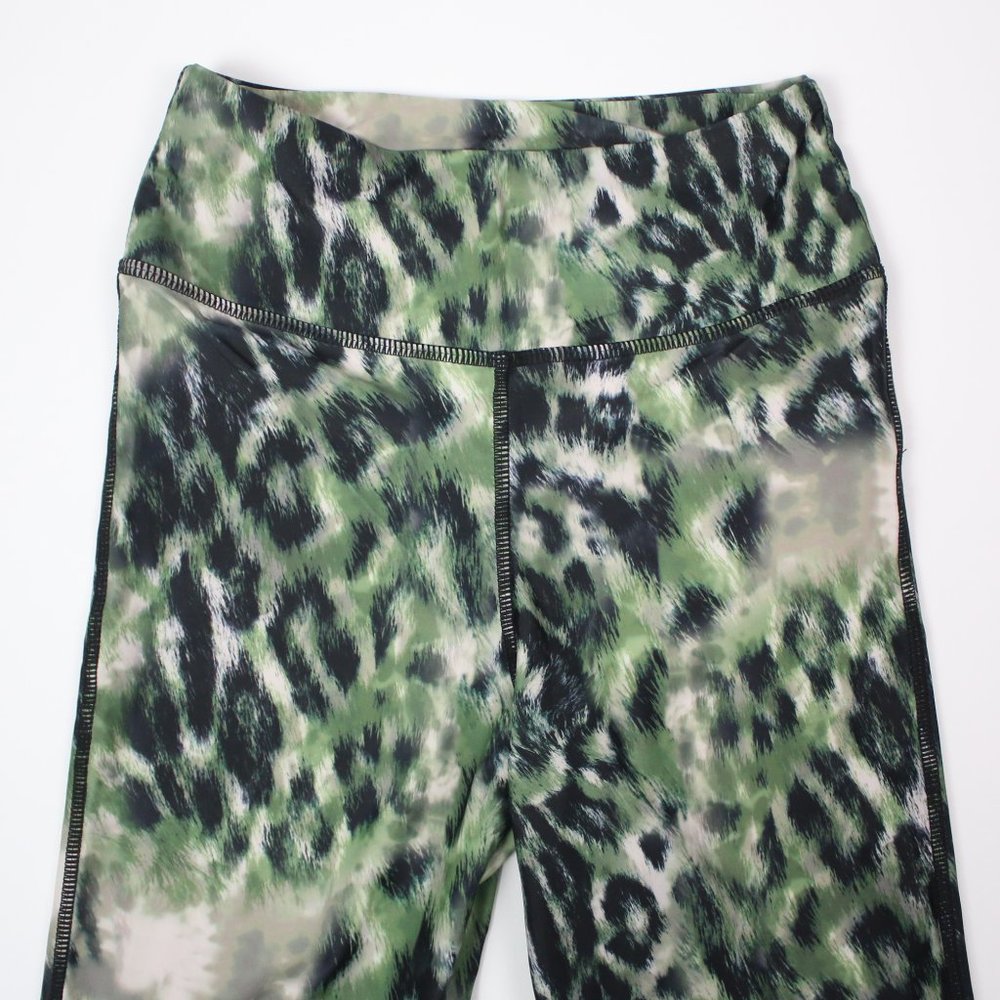 PrettyLittleThing Womens Size US 2 Leopard Print Fitted Leggings - Picture 4 of 5